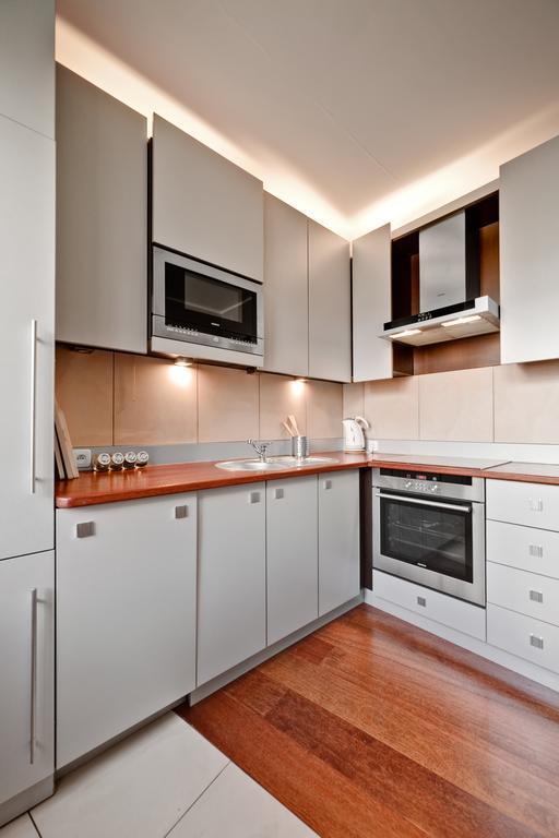 Best Inn Poznan Apartament Wojskowa Quarto foto